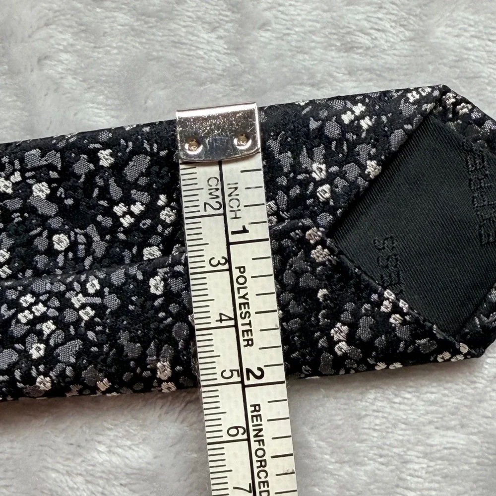 New Express Mens Black Silver Floral Silk Skinny Necktie